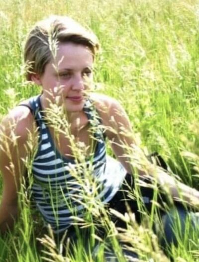  ,   Sofi, 42 ,   ,   