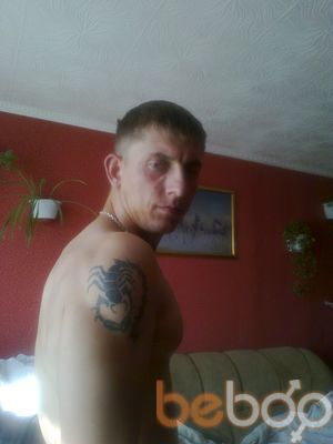  3193919  Anton, 36 ,    