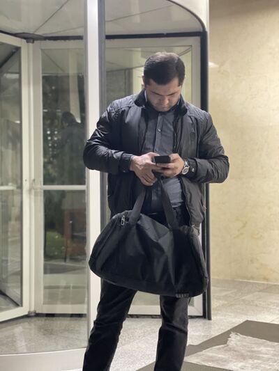  ,   Parviz, 37 ,   ,   , c 