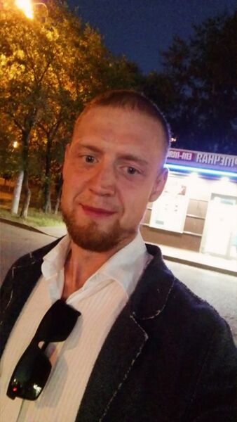  ,   Petr, 32 ,   ,   , c , 