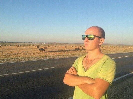  ,   Gosha, 38 ,   ,   