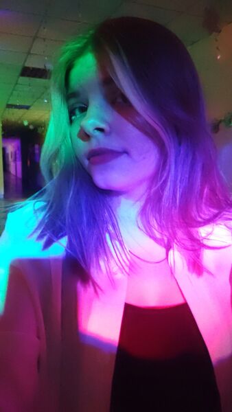  ,   Dasha, 24 ,   ,   