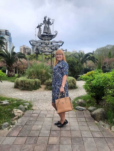  ,   Victoria, 40 ,   ,   