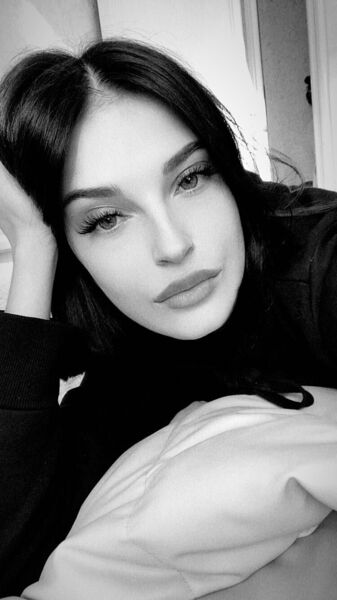  ,   Anastasia, 22 ,   ,   