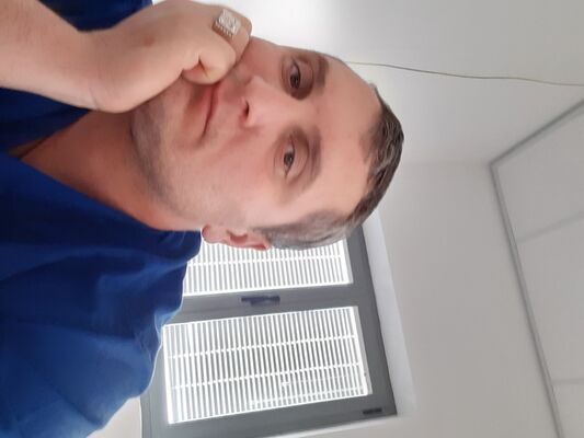  ,   Levi, 42 ,   ,   , c 