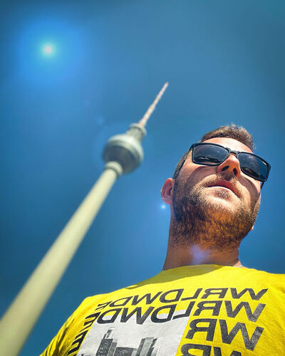  ,   Eugene Ger, 34 ,   ,   , c , 