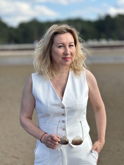  ,   , 53 ,   c 