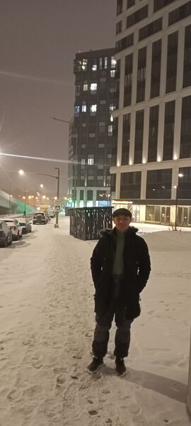  Palais-Bourbon,   Xusniddin, 42 ,   ,   