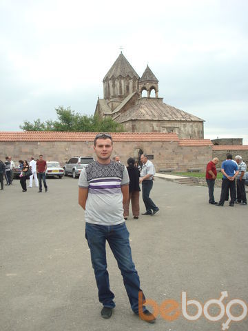  ,   Davo, 40 ,  