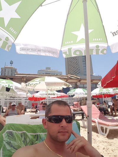  ,   Ruslanoz, 44 ,   ,   , c 