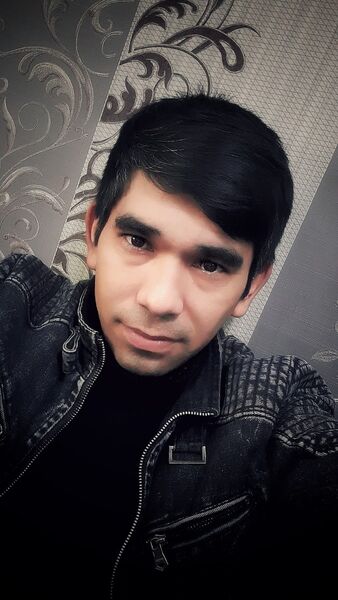  ,   Oybek, 32 ,     , c 