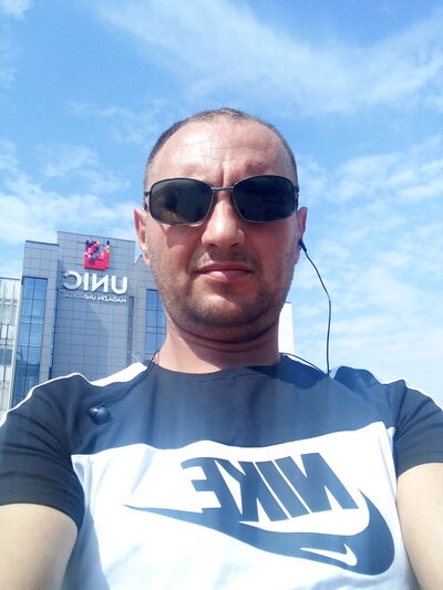  Trzebnica,   Denis, 37 ,   ,   