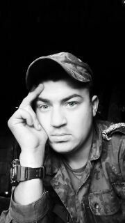  ,   Boyfriend, 30 ,     , c 