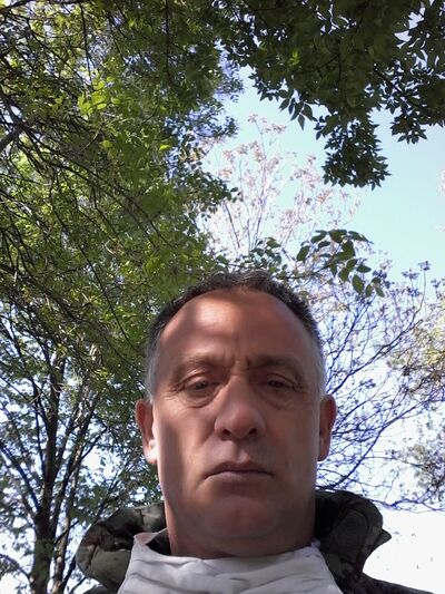  ,   Zoran, 49 ,   ,   , c 