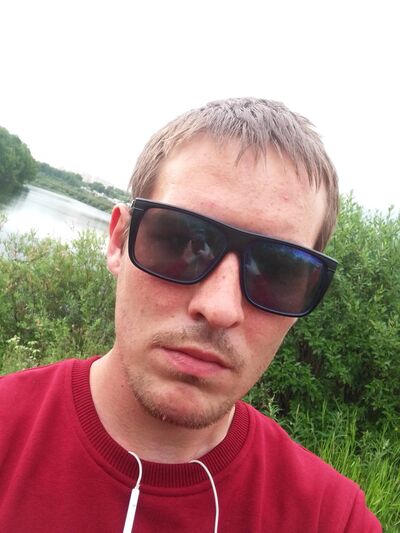  ,   Zhenya, 24 ,   ,   