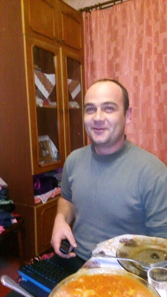  ,   Nazar, 46 ,   