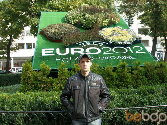  ,   Igor, 39 ,   