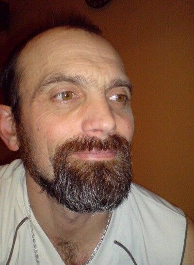  16805769  Edvard, 25 ,    Praha