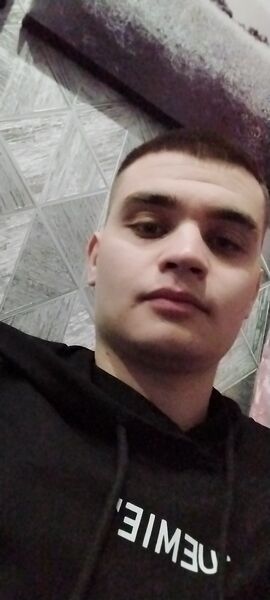  -,   Anton, 26 ,   ,   