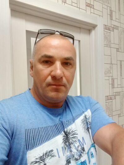  ,   Denis, 46 ,   ,   