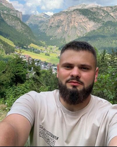  ,   Dima, 24 ,   ,   