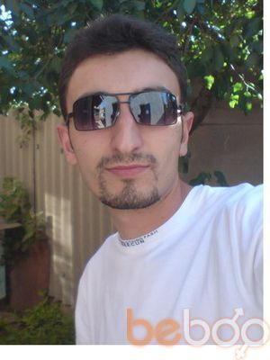  ,   Koos, 37 ,   