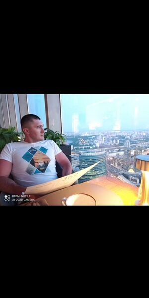  ,   Andrey, 32 ,  
