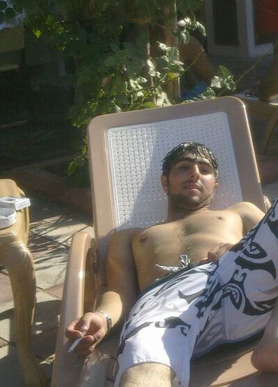  ,   Azik, 34 ,  