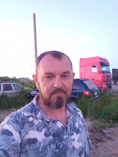  ,   Mike, 51 ,   ,   