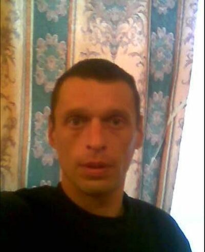  ,   Maksim, 48 ,   