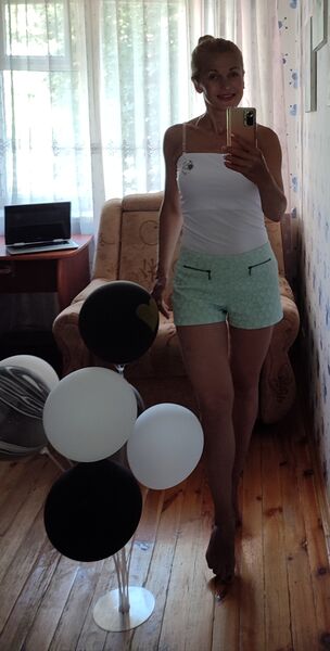  ,   Svetlana, 45 ,   c 