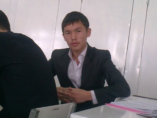  ,   Timur, 32 ,   