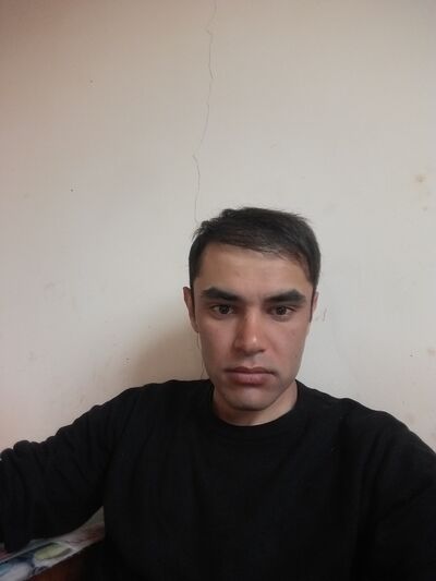  ,   Davit, 28 ,   