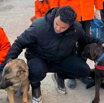  ,   John Moore, 34 ,   ,   