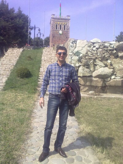  ,   Azer, 44 ,   