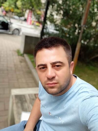  ,   Andeija, 38 ,   ,   