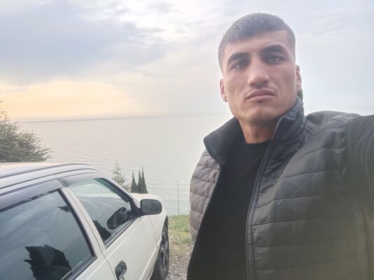  ,   Ali, 29 ,   ,   