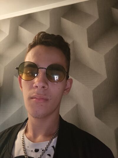  ,   , 21 ,   ,   