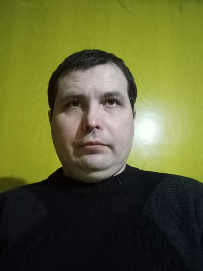  ,   Evgenii, 40 ,     