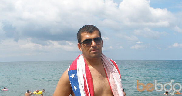 ,   Alex, 42 ,   
