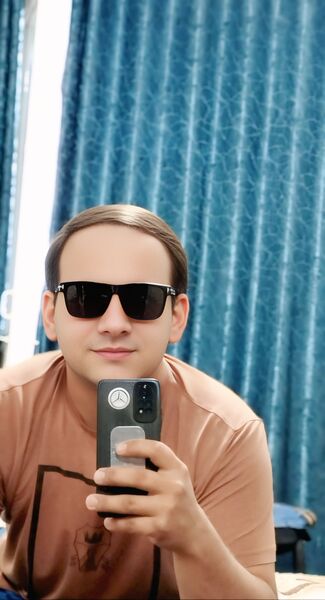  ,   Komron, 24 ,   ,   , c 