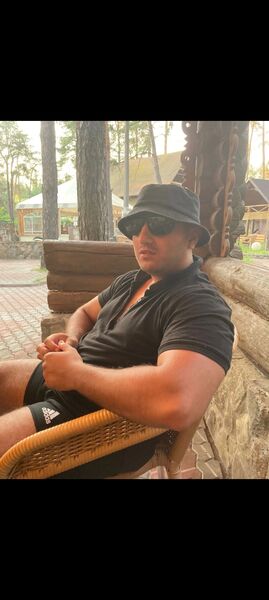  ,   Agaron, 32 ,   ,   