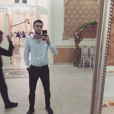  ,   Elmeddin, 29 ,   ,   