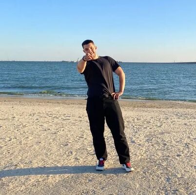  ,   Pavel, 31 ,   ,   , 