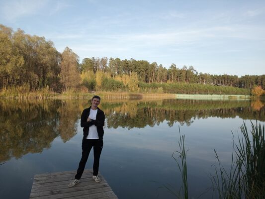  ,   Artem, 35 ,   c 