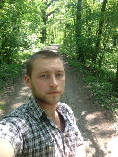  ,   Valentyn, 39 ,   ,   , c 