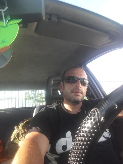  ,   Nikolas, 43 ,   ,   , c , 
