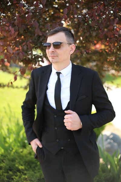  --,   , 37 ,   ,   