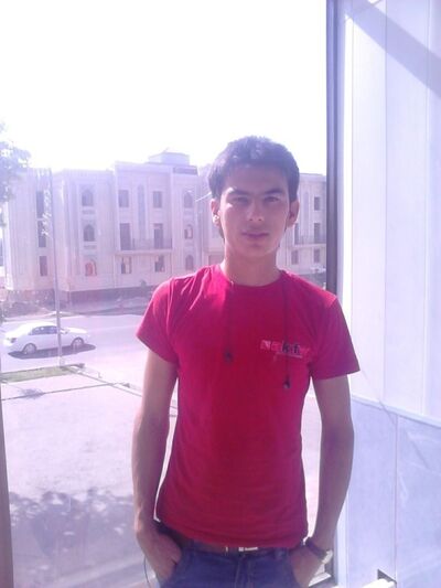  ,   Hayotbek, 32 ,   ,   , c 