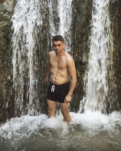  ,   Maks, 27 ,   ,   